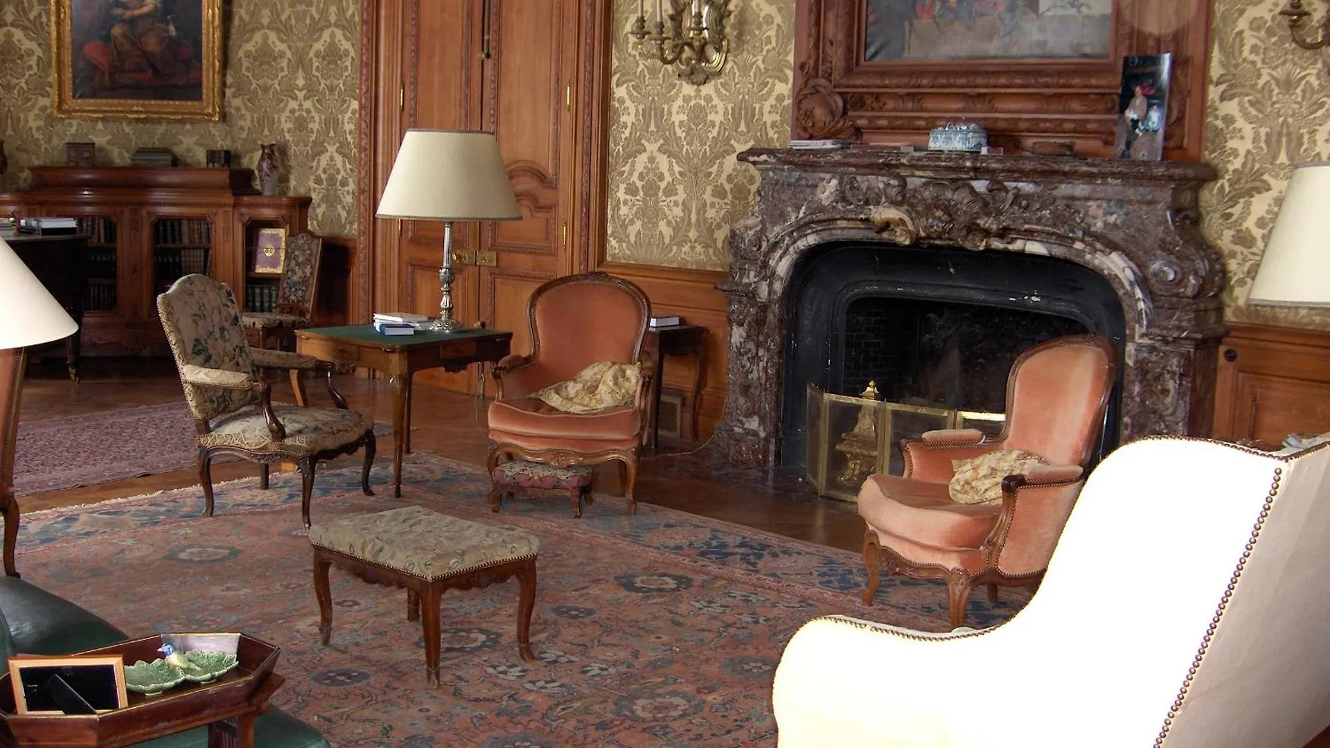Bed & Breakfast Chateau De Joyeux - Chambres D'Hotes